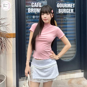 Áo Thun Tay Ngắn Cổ Cao Viền Cuốn Biên Phong Cách Basic A51317231