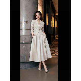 Nữ Phong Cách Mới Nữ Thời Trang Mặc Hai Mảnh Phù Hợp Với Tính Khí Phù Hợp Với Váy Cao Cấp Phong Cách Phương Tây Đi Làm
