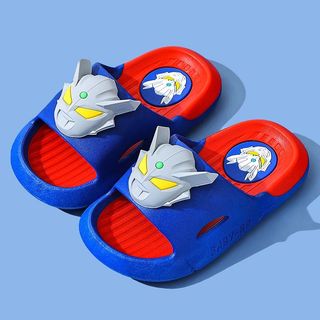 Dép cho bé Ultraman Zero – Đế êm chống trượt, phong cách siêu nhân mạnh mẽ cho mùa hè
