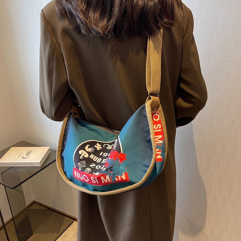 Túi Hợp Thời Trang Quốc Gia Nữ Vải Oxford Túi Messenger Cao Cấp 2025 Phong Cách Mới Hợp Thời Trang Nữ Phù Hợp Với Túi Đeo Vai Nữ