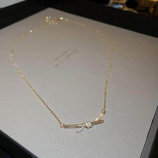18K mạ vàng Vòng cổ mặt dây Zircon thắt nút ánh sáng sang trọng tối giản cho nữ Dainty thanh lịch thời trang phụ kiện hàng ngày