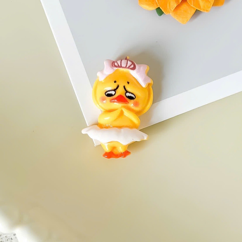 Set Charm Gà Con Khóc Nhè- 6 Charm Gà Cosplay Cute- Charm Gà Kawaii Trang Trí Dép Hot Trend