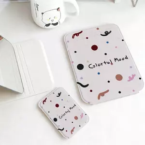Vết mực nhỏ Gương Gập Để Bàn V Phòng, Gương Trang Điểm Siêu Nét