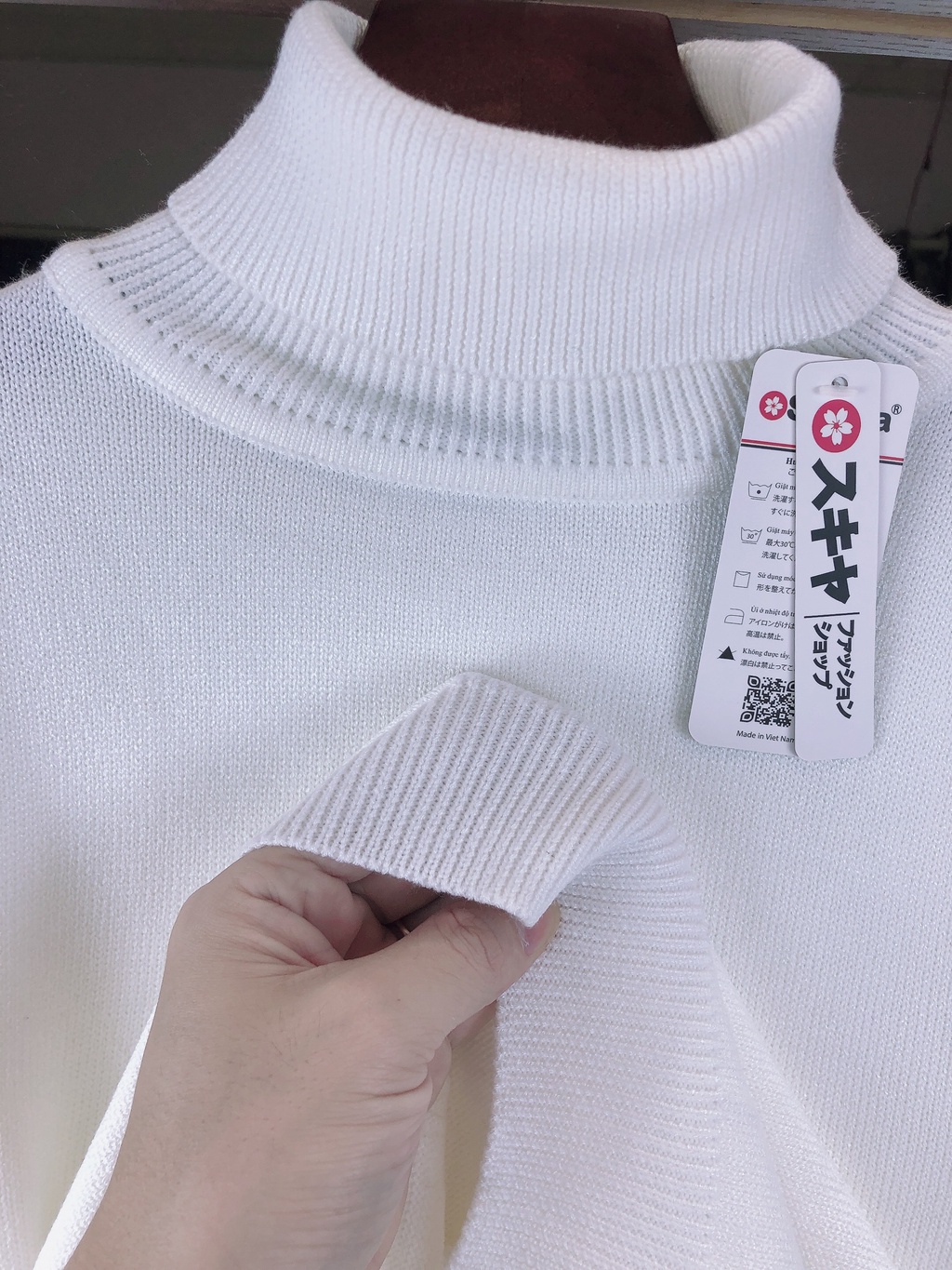 Mô tả Áo Len Cổ Lọ Nam Nữ SUKIYA Full Video Chất Sợi Len Lông Thỏ 380gsm mềm mại kiểu dáng Hàn Quốc Nhiều Màu AL14 - 11