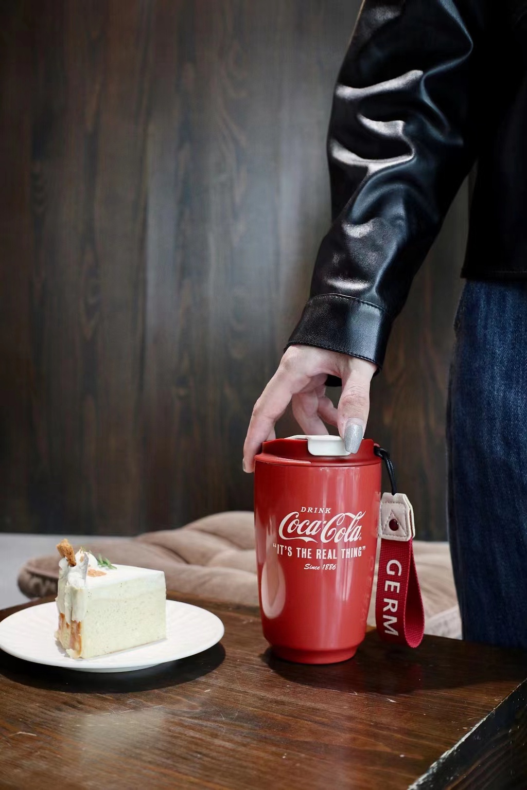 Mô tả Mầm Coca-Cola Cốc giữ nhiệt đồng thương hiệu Ủy quyền chính hãng Bể bên trong bằng thép không gỉ 316 cấp 500ML - 3