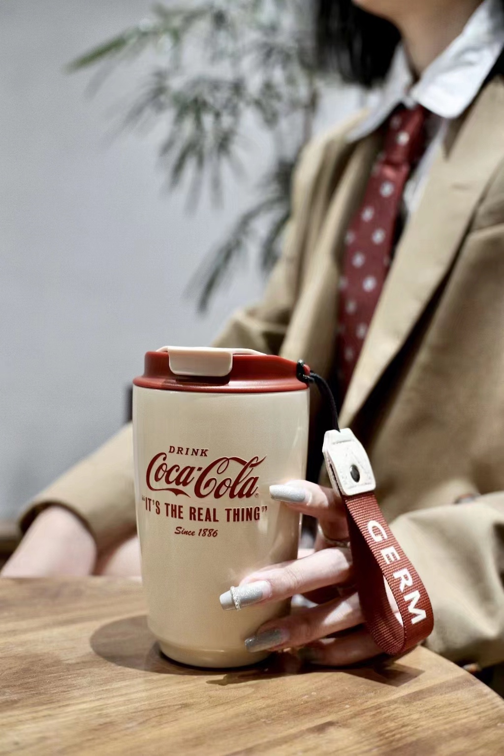 Mô tả Mầm Coca-Cola Cốc giữ nhiệt đồng thương hiệu Ủy quyền chính hãng Bể bên trong bằng thép không gỉ 316 cấp 500ML - 9