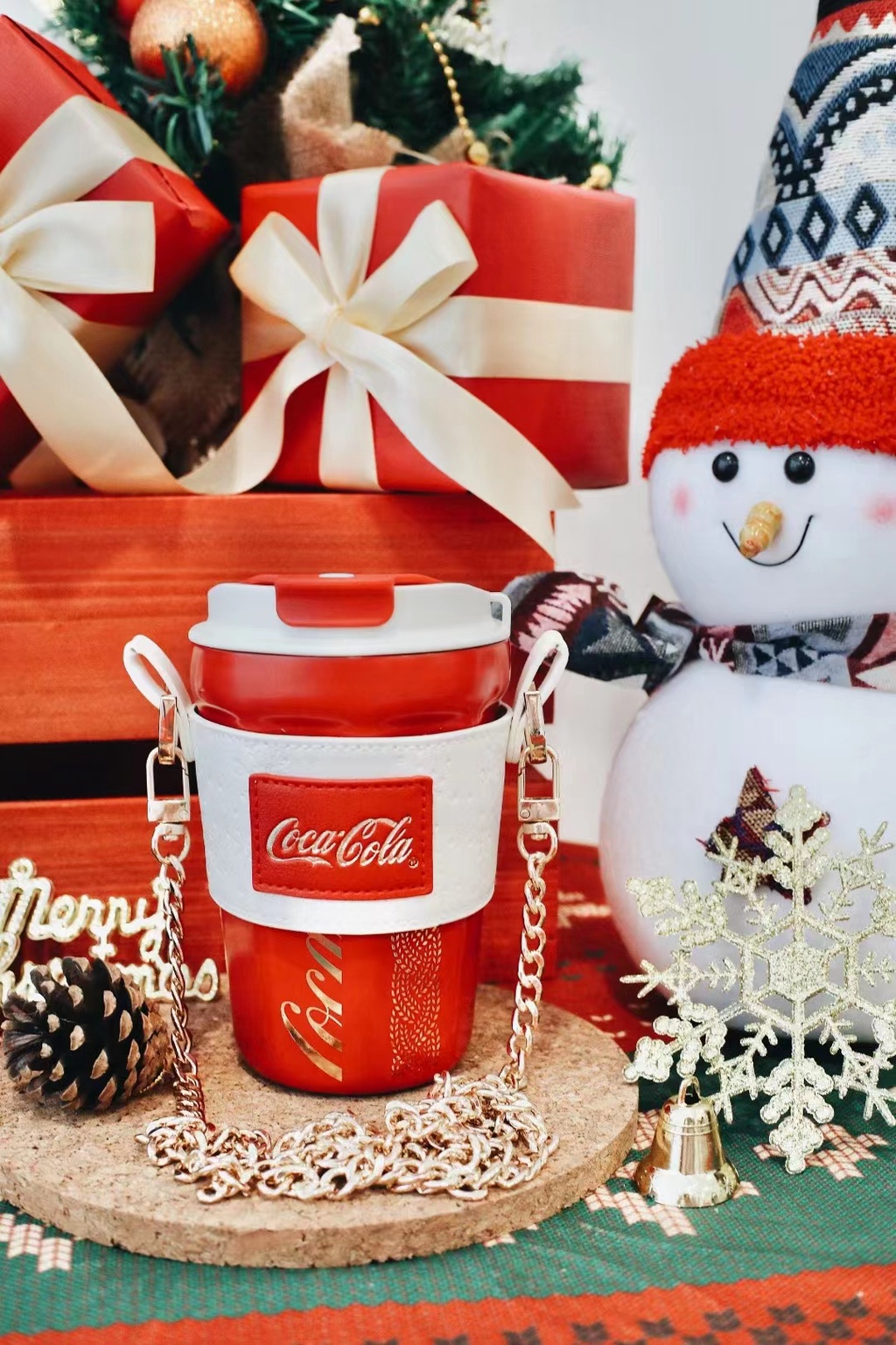 Mô tả Cốc giữ nhiệt APIYOO 390ml bằng thép không gỉ 316 họa tiết Coca Cola phiên bản giáng sinh - 7