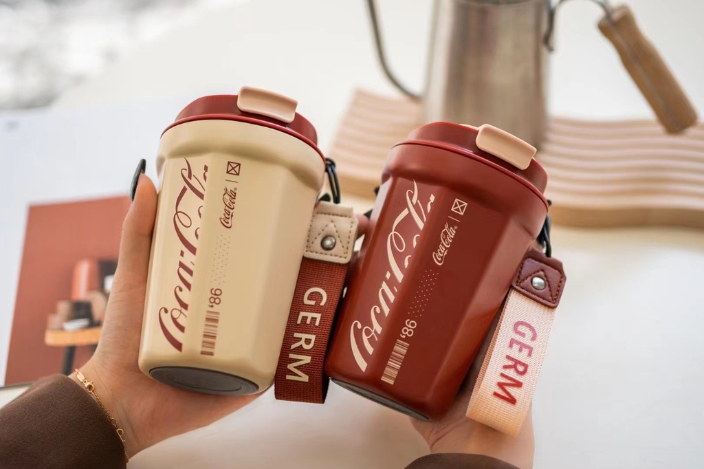 Mô tả Insulated cup Germ capacity 390ml 316 grade stainless steel material Coca Cola Co branded Coffee Cup - 3