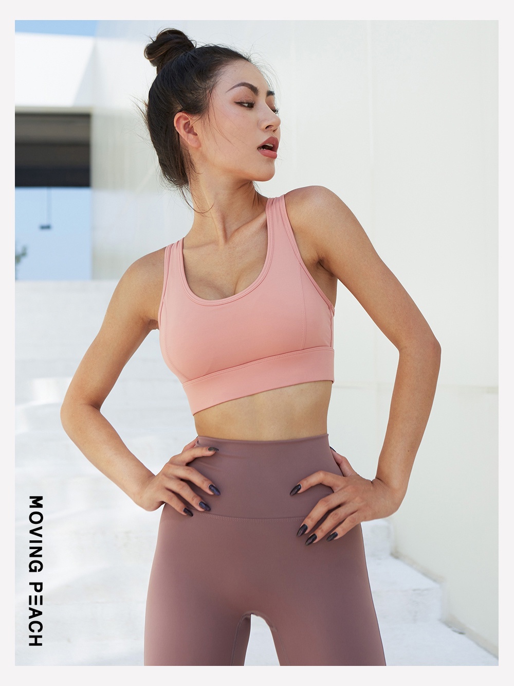 Mô tả Áo bra thể thao nữ MOVING PEACH có mút nâng ngực chất liệu thấm hút khô ráo nhanh chóng - 8