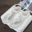 Phụ nữ thanh lịch Dây đeo mắt cá chân Flat Jelly Sandals Giày mùa hè Mềm mại thoải mái Dép xỏ ngón đi biển