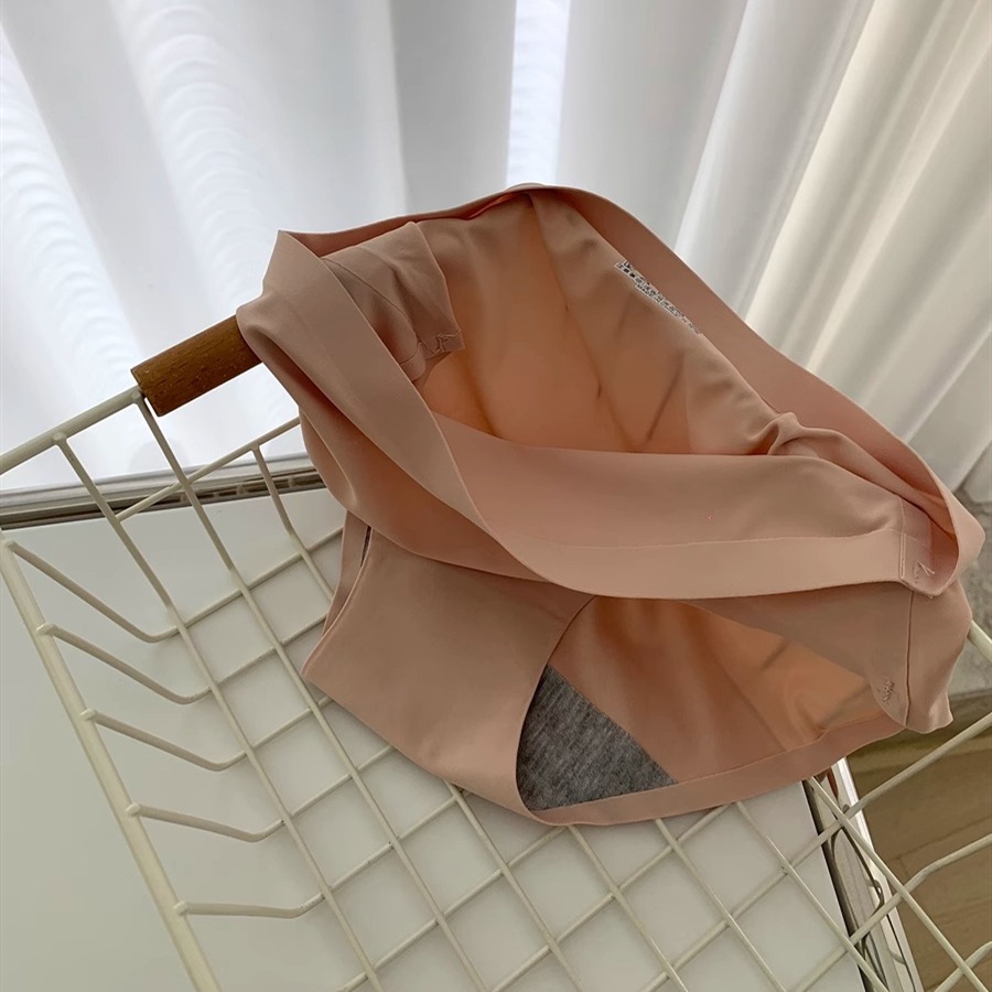 Giảm giá nóng quần lót lụa băng phụ nữ cotton đáy quần lót liền mạch mùa hè thoải mái giữa eo cô gái trẻ quần lót nữ đơn giản