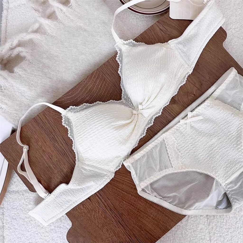 Ready stock thin cup đồ lót không dây của phụ nữ liền mạch thoải mái thanh niên cô gái đẩy lên áo ngực đáng yêu nơ sexy đồ lót nữ đồ lót bralette