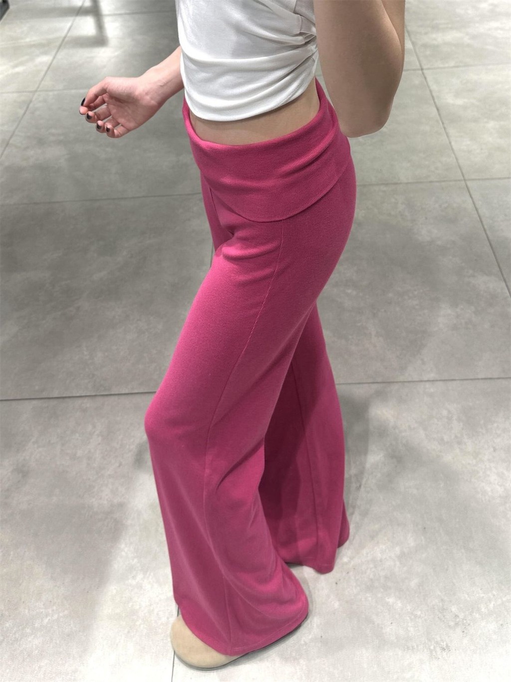 Lan ~ Quần Hồng Thể Thao Màu Xám Nữ Mùa Hè Mỏng Phong Cách Mới Cao Cấp Slim-fit Ôm Hơn Nhìn Mồ Hôi Nhỏ Hot Girl Hơi loe Quần