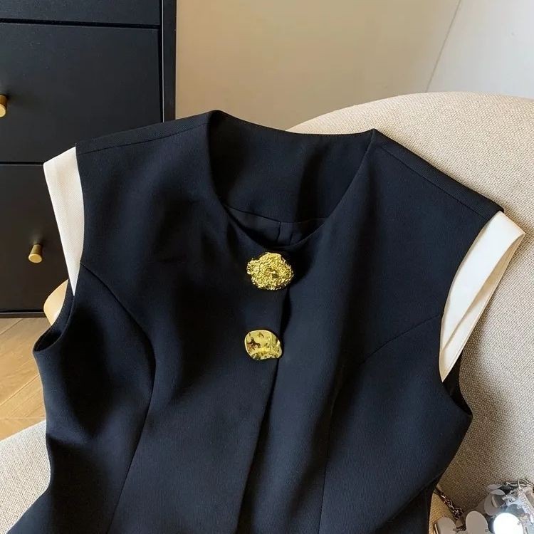 Lan ~ 5 Áo Vest Pháp Mới Phù Hợp Với Vải Áo Vest Phổ Biến Năm nay Áo Vest Không Tay Mỏng Phù Hợp Với Áo Khoác Ôm Hơn Nhìn Top Nữ
