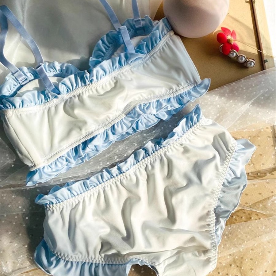 Áo Ngực Không Gọng 3 / 4 3 Màu Có Đệm Nâng Ngực In Hoạt Hình Dễ Thương Cho Bạn Gái
