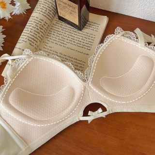 Áo Ngực Không Gọng 3 / 4 cup Mềm Mại Thêu Họa Tiết Hoa Có Thể Điều Chỉnh Cho Nữ