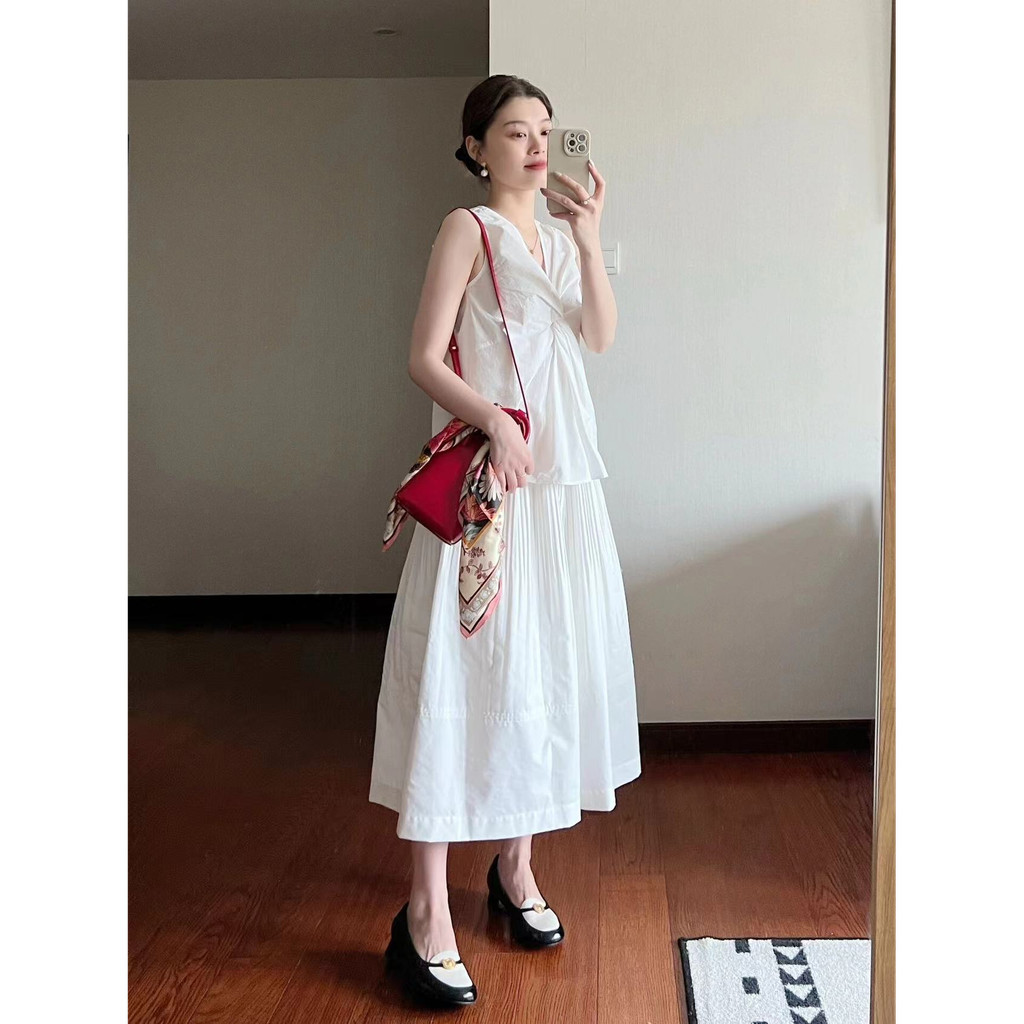 Lan ~ [Bộ đồ nữ] Mùa hè kiểu Pháp Niche nhẹ nhàng Tính khí nhẹ nhàng Ánh sáng cao cấp Phong cách trưởng thành Áo Bud không tay + Váy nửa dài Bộ đồ hai mảnh