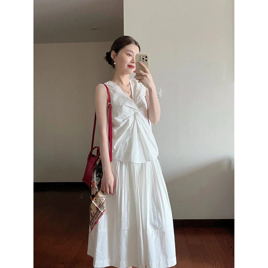 Lan ~ [Bộ đồ nữ] Mùa hè kiểu Pháp Niche nhẹ nhàng Tính khí nhẹ nhàng Ánh sáng cao cấp Phong cách trưởng thành Áo Bud không tay + Váy nửa dài Bộ đồ hai mảnh