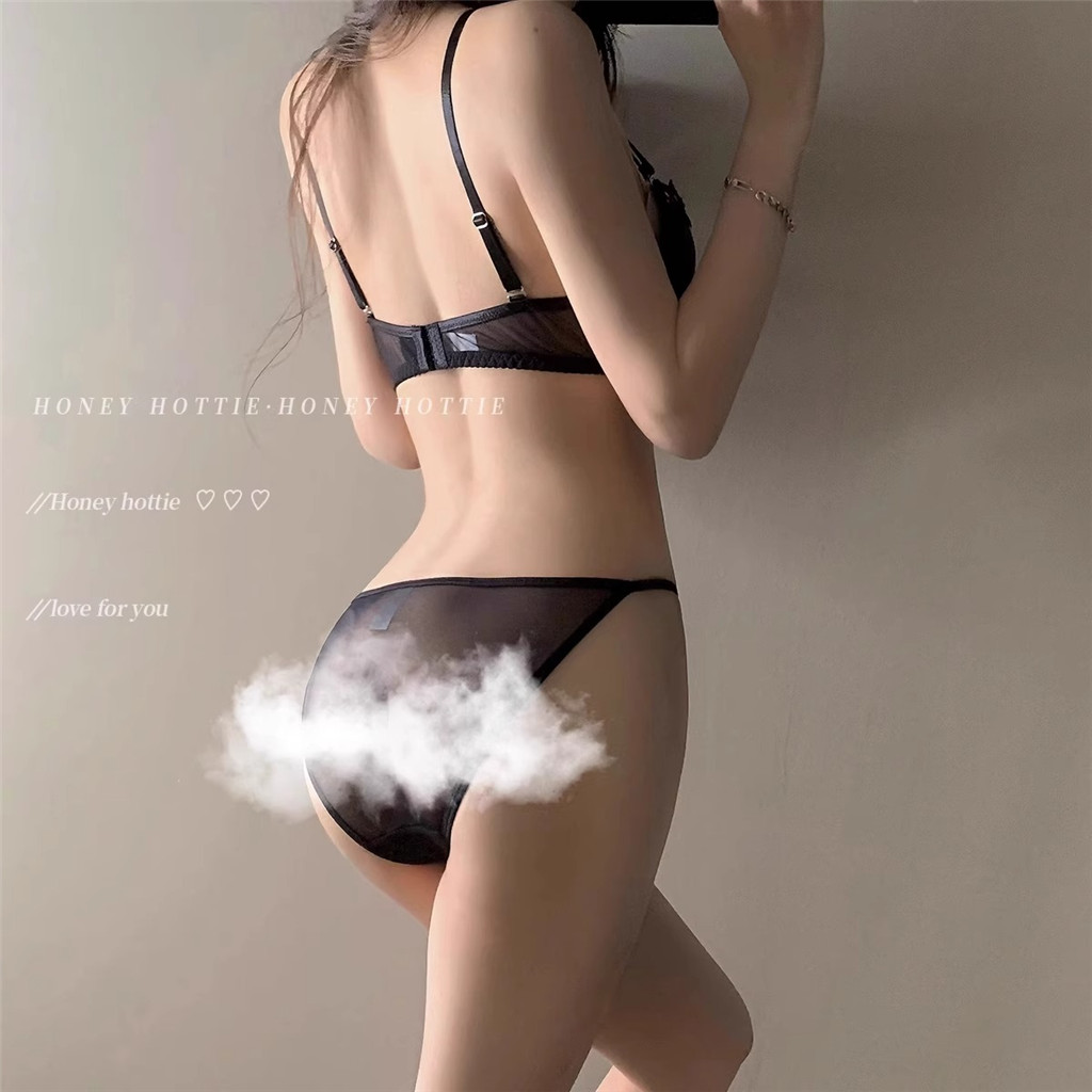 Liền Mạch Quần Lót Nữ Gợi Cảm Dây Cổ Nhỏ Ngực Bé Gái Áo Ngực Mềm Mại Thoải Mái Có Thể Điều Chỉnh Đồ Lót Không Dây