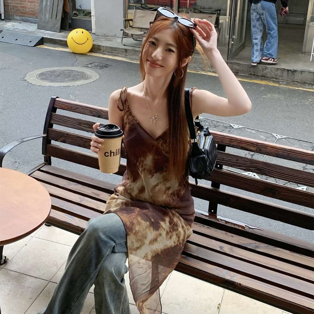Lan ~ Mùa Xuân Mùa Hè Đầm Nữ Phong Cách Mới Trà Nghỉ Phong Cách Pháp Dây Buộc-Dye Sling Đầm Muối Phong Cách Mặc Ánh Sáng Trưởng Thành Gợi Cảm Hoàng Gia Đầm Em Gái