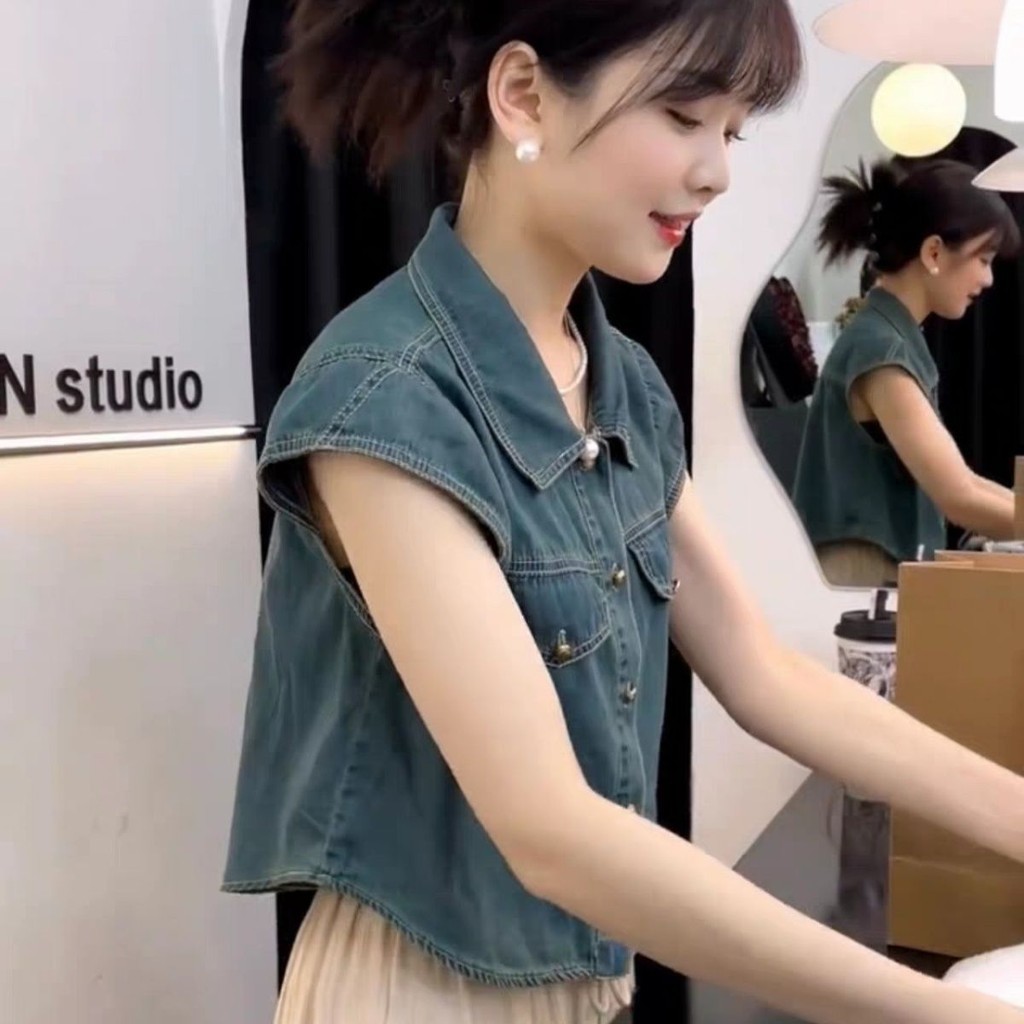 Lan ~ Phiên bản hàn quốc Retro Tính khí Áo ghi lê cổ polo Áo sơ mi Denim nữ mùa hè ngọt ngào Phong cách mát mẻ phù hợp cho mọi trận đấu Áo khoác ngắn Niche