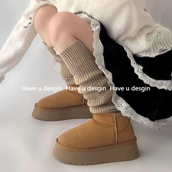 Tất nữ mùa thu đông phong cách JK, ống giữa, dày ấm, dệt kim, màu kaki