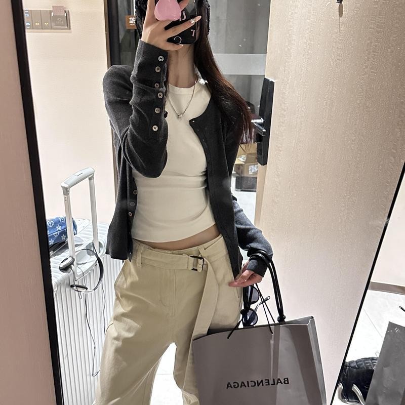 Áo cardigan nữ chất liệu dệt kim cao cấp, phong cách mới đầu thu Thời trang mới | BigBuy360 - bigbuy360.vn