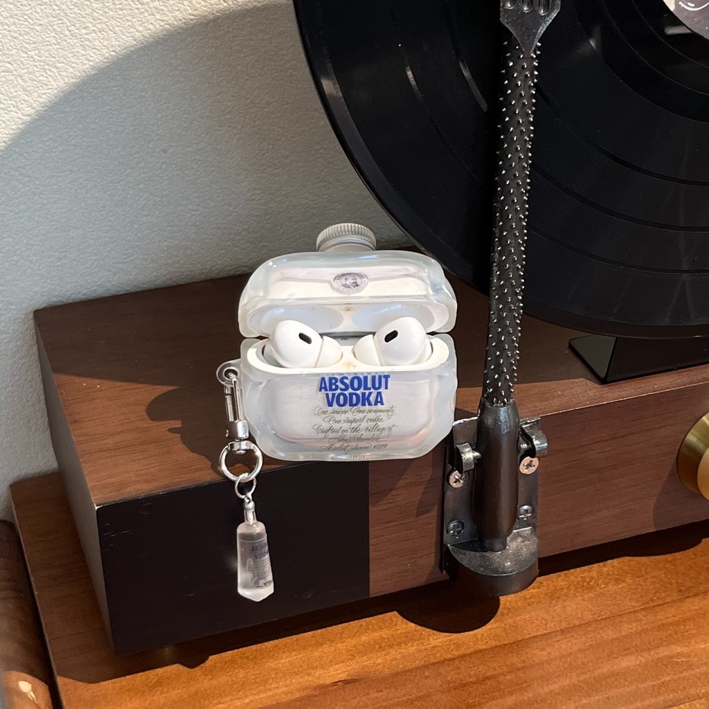 absolut-vodka-design-v-b-o-v-tai-nghe-d-th-ng-cho-apple-airpods-4