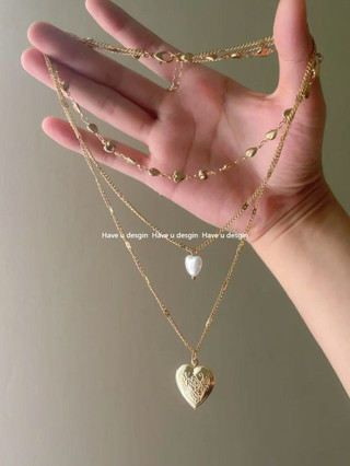 Have u desgin Chuỗi xương đòn trái tim nhiều lớp xếp chồng vàng