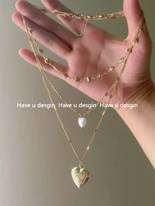 Have u desgin Chuỗi xương đòn trái tim nhiều lớp xếp chồng vàng