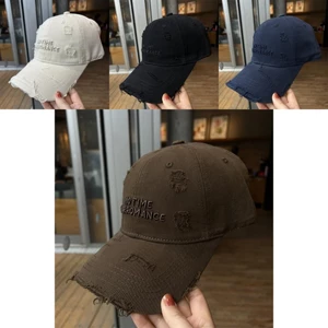 Mũ nữ thêu chữ cái, chất liệu Cotton, bảo vệ khỏi nắng
