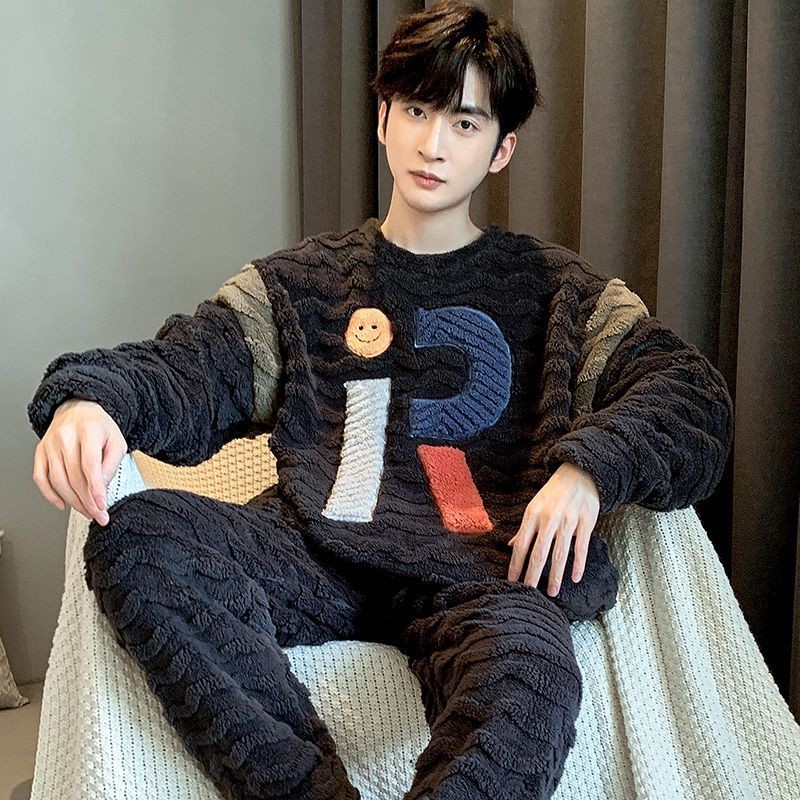 Bộ Đồ Ngủ Nam Ấm Áp Phong Cách Mới Bộ Đồ Ngủ Nam Thu Đông Phong Cách Mùa Đông Lông Cừu San Hô Dày Flannel Loungewear Kích Thước Lớn Nam Mùa Đông Phù Hợp Với