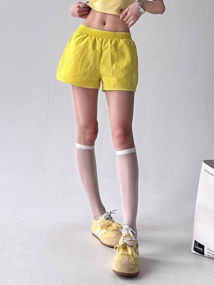 Lan ~ Mùa Hè Phong Cách Mới Của Mỹ Hot Girl Coast Quần Short Thể Thao Nữ Dopamine Rời Thường Ngày Ôm Hơn Nhìn Nhanh Khô Quần Nóng