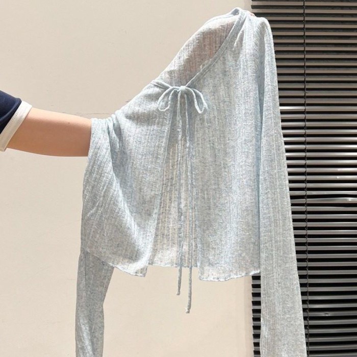 dây ngoài mỏng hơi xuyên thấu màu trắng chống nắng áo khoác cardigan nữ áo thun dài tay hàng