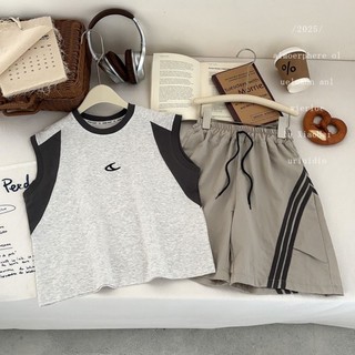 Bộ áo vest không tay mùa hè dành cho trẻ em Bộ cotton màu khối thể thao Quần áo trẻ em Bộ hai mảnh