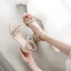 Giày Sandal Nữ Mùa Hè Phong Cách Mới Gót Vừa Dày Giày Nữ Một Khóa Đa Năng Giày Nữ Thời Trang