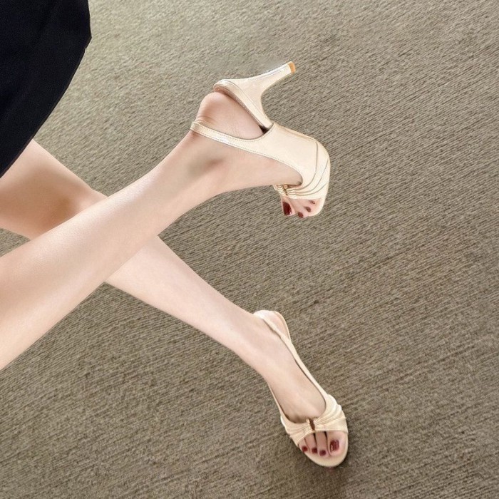 Giày sandal mũi tròn cao cấp của Pháp, giản dị và không gây nhàm chán, dép mũi nhọn miệng cá