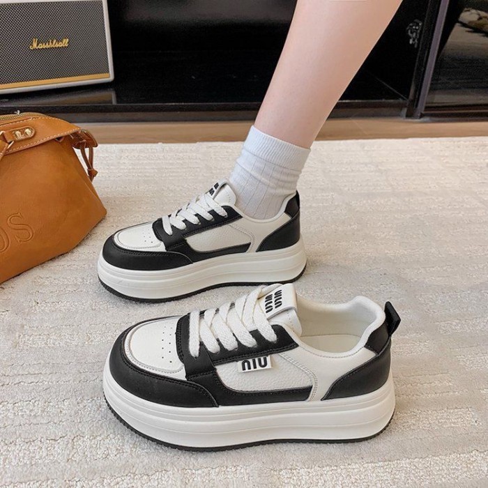Giày trắng nữ, giày thể thao đế dày, giày cotton đế cao chống trượt đa năng