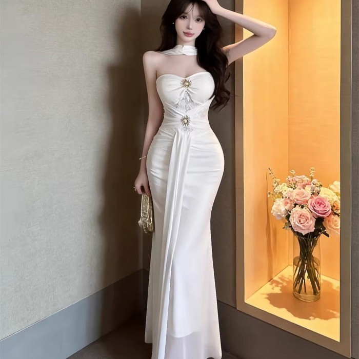 Unique And Beautiful Solid Color One-shoulder Dress For Women Summer High-end Sexy Birthday F