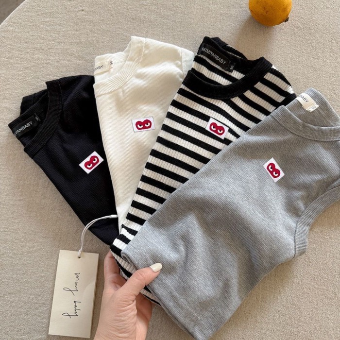 Áo vest trẻ em Áo thun không tay trẻ em love baby sọc áo vest nữ dáng chữ I phần mỏng
