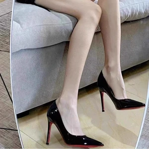 Giày cao gót màu đen dành cho nữ, giày cao gót đế nhọn, đế màu đỏ da sáng chế mũi nhọn gợi cả