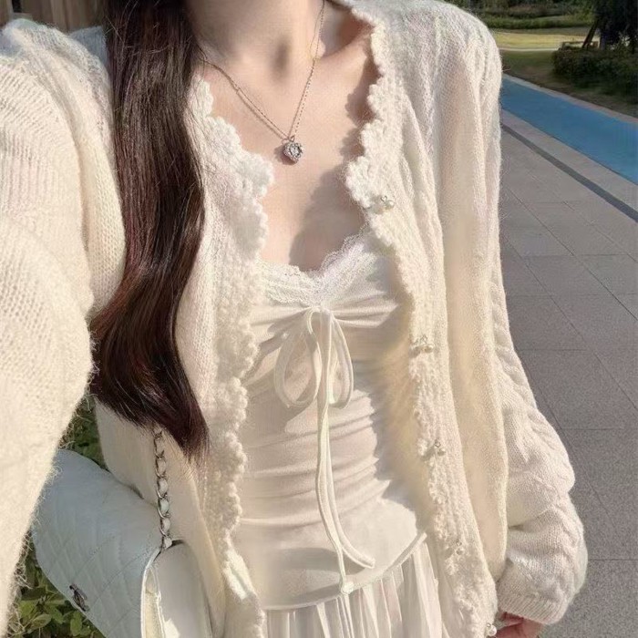 Màu trắng tinh khiết xoắn ngọc trai khóa handmade móc rỗng dệt kim cardigan cổ tròn áo len áo