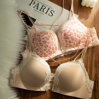Áo ngực không dây Criss Cross Back – Ren đóng cửa phía trước Push Up