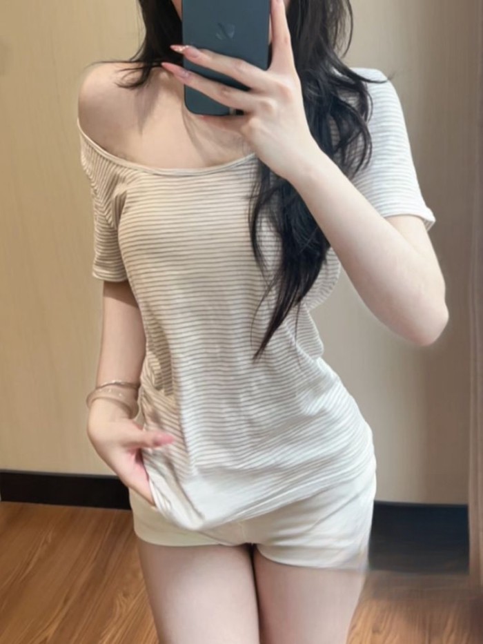 Korean Design Oblique Shoulder Striped Short-sleeved T-shirt For Women In Summer, Lazy, Casual