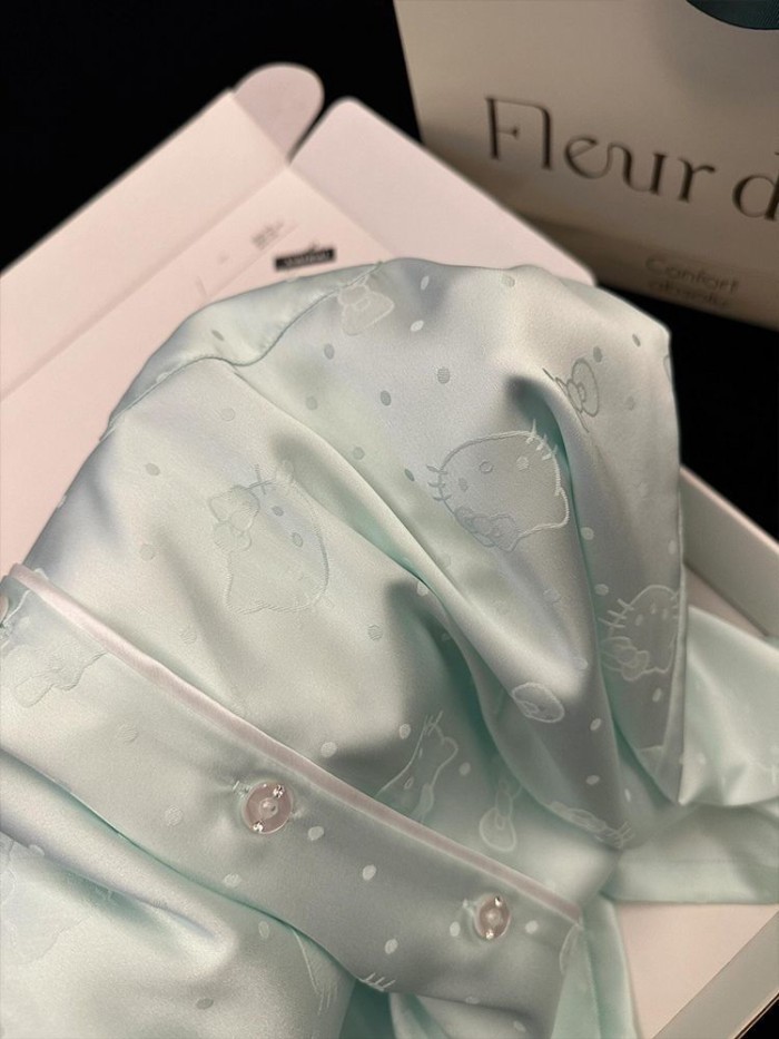 Ice Silk Bộ Đồ Ngủ Mát Mẻ của Phụ Nữ Mùa Hè Ngắn Tay Quần Short Mỏng Sweet Kitten Loose Home Quần Á