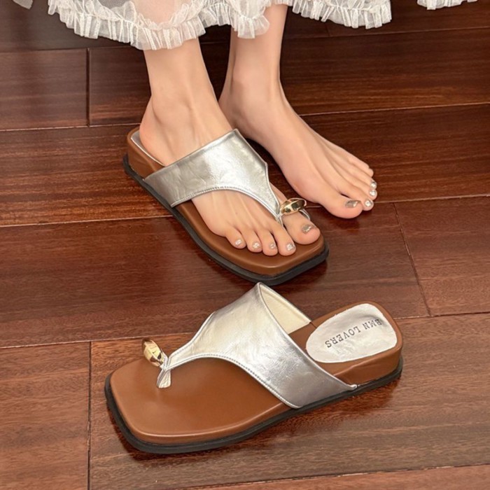 New Summer Wedge Heel Thick-soled Flip-flops Korean Style Buckle Solid Color Non-slip Summer