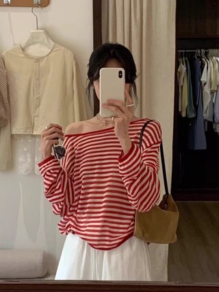 áo trễ vai sọc đỏ áo thun dài tay mùa hè mỏng dáng rộng mới