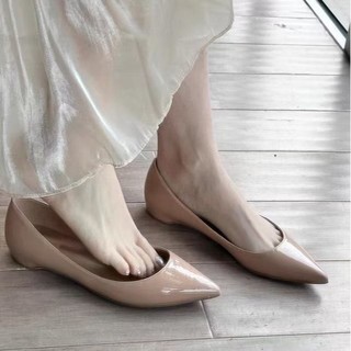Giày đế bằng mũi nhọn màu đen phong cách Pháp dành cho nữ da sáng chế màu đen miệng nông nhẹ
