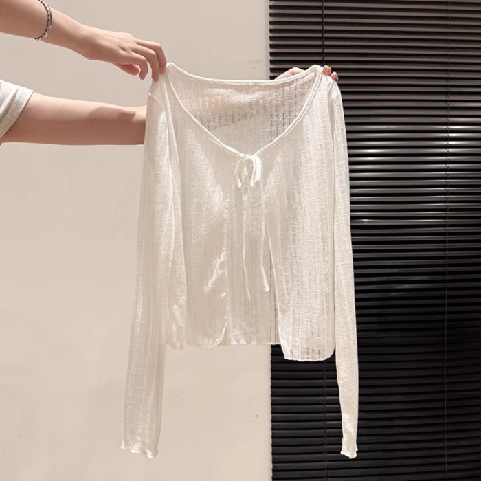 Áo len dệt kim chống nắng mỏng ren rỗng  màu trắng cho nữ dáng rộng bên ngoài ngắn