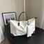 Túi Tote Nylon nữ có khóa kéo và túi bên trong Dung tích lớn cho phong cách đường phố
